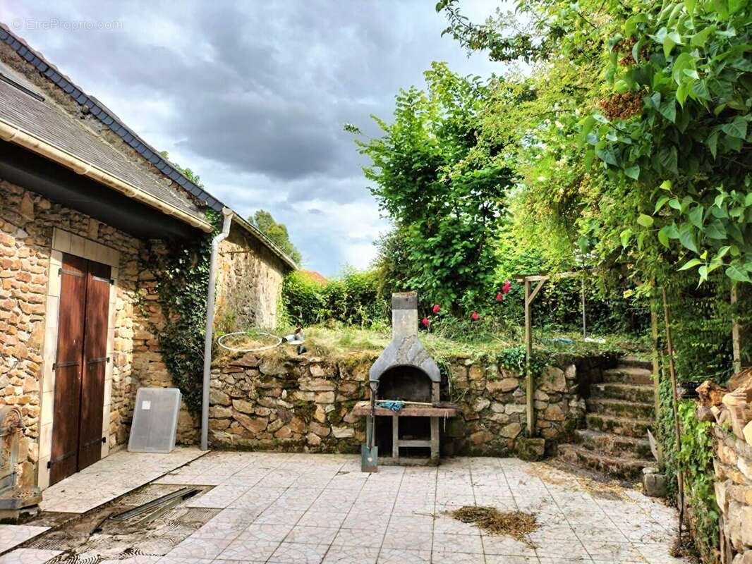 Maison à SAINT-AUBIN-DU-DESERT