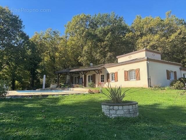 Maison à BON-ENCONTRE