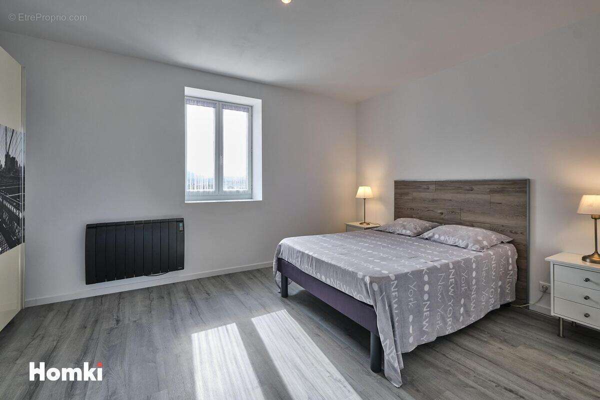 Maison à LEZIGNAN-CORBIERES