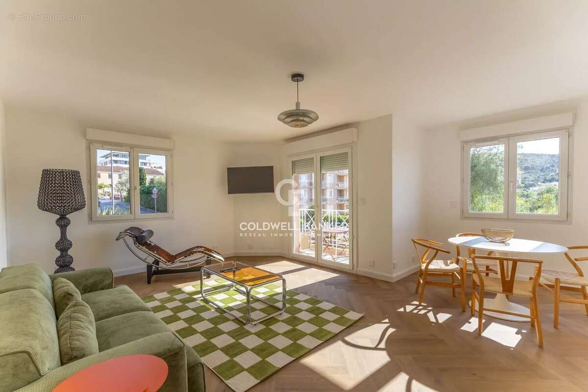 Appartement à L'ILE-ROUSSE