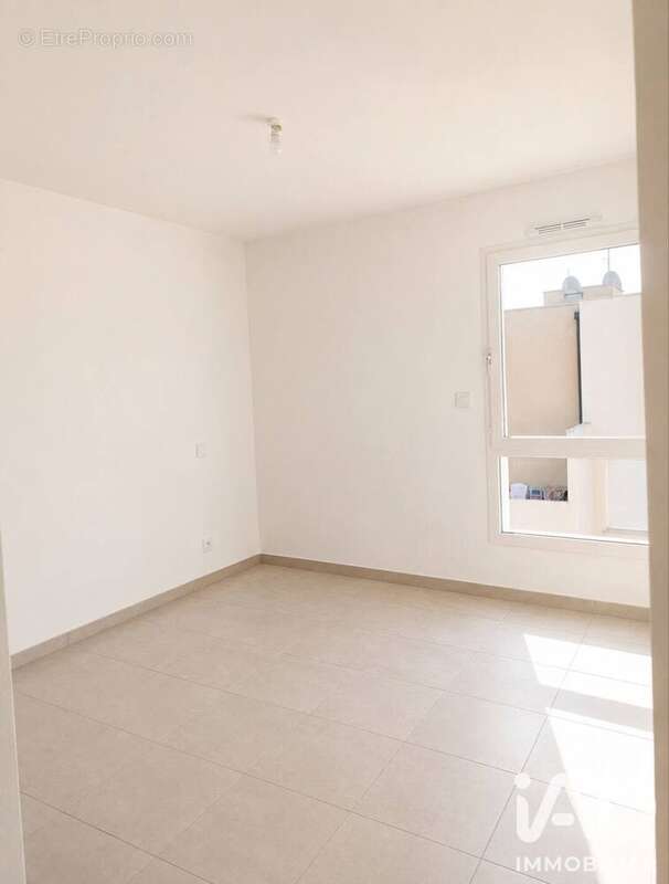 Appartement 79 m² à Narbonne  - photo 7