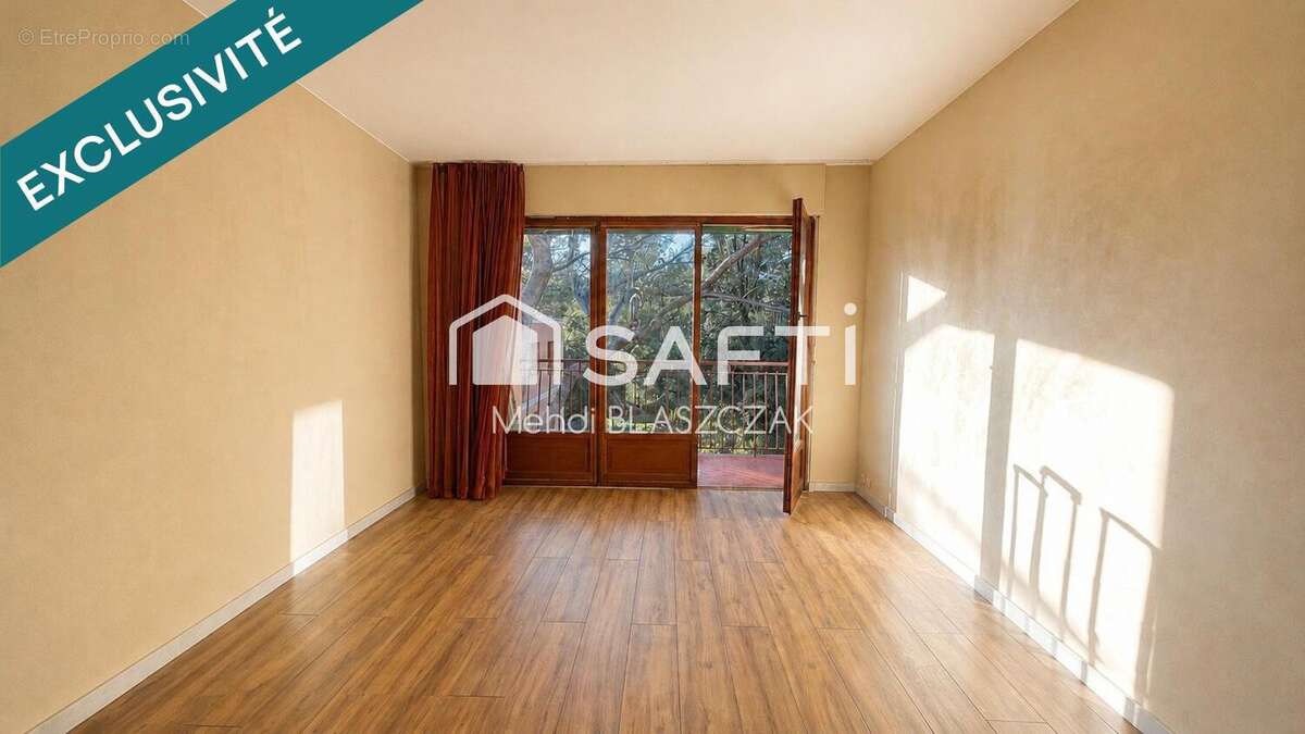 Photo 3 - Appartement à SAINT-RAPHAEL