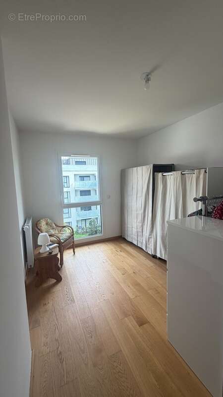 Appartement à vendre à Ville La Grand T4 Chambre - Appartement à VILLE-LA-GRAND