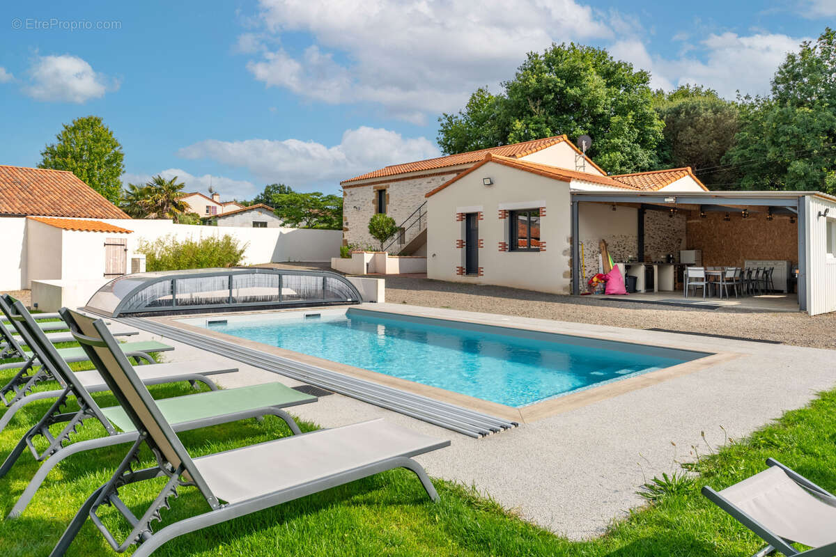 Maison à TALMONT-SAINT-HILAIRE