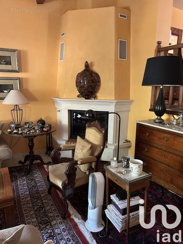 Maison 176 m² à Montjoux  - photo 6