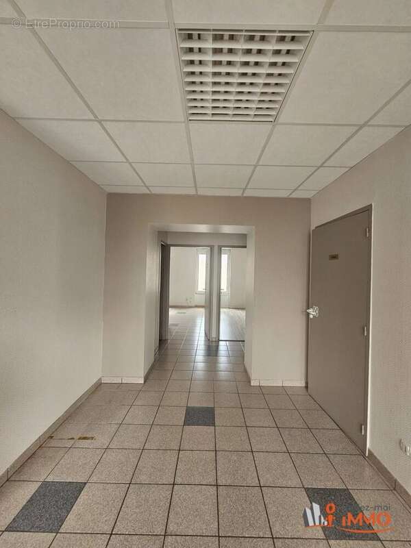 Appartement à SAINT-GENEST-LERPT