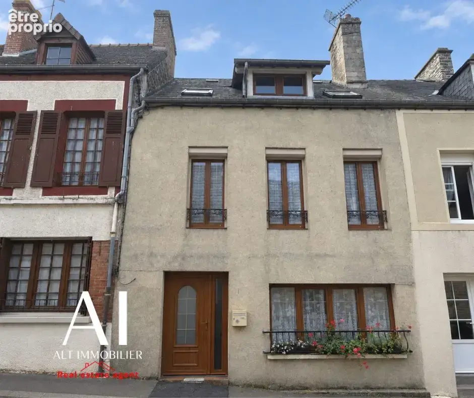 Photo Maison à Conde-Sur-Noireau au prix de 183 600€