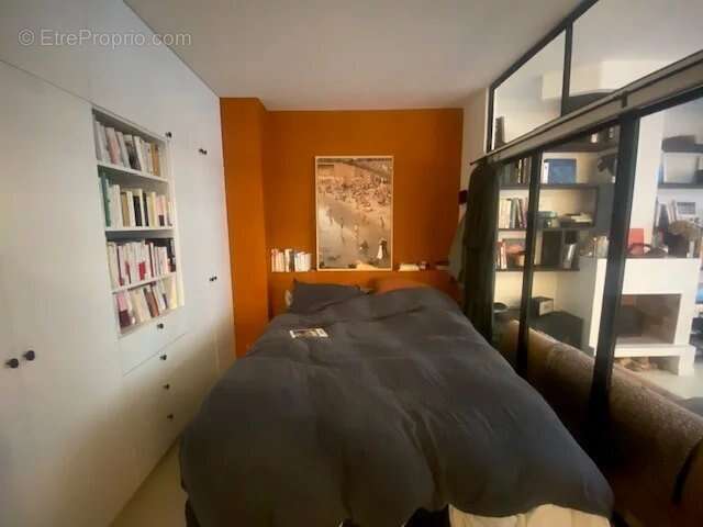 Appartement à PARIS-3E