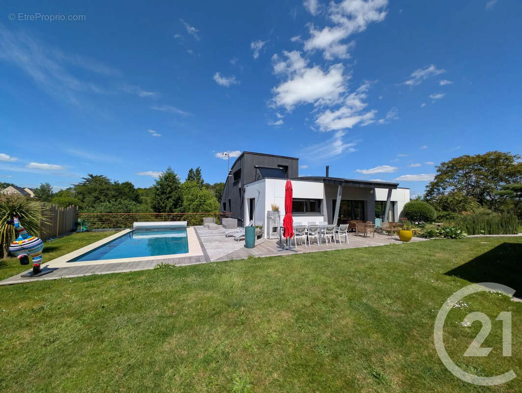 Maison 208 m² à Muzillac  - photo 3