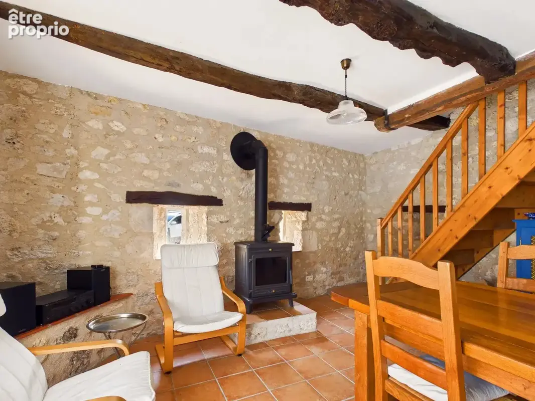 Maison en pierre rénovée avec 4 chambres et 4 salles d'eau dans le « Triangle d'Or » de Gaillac - photo 5