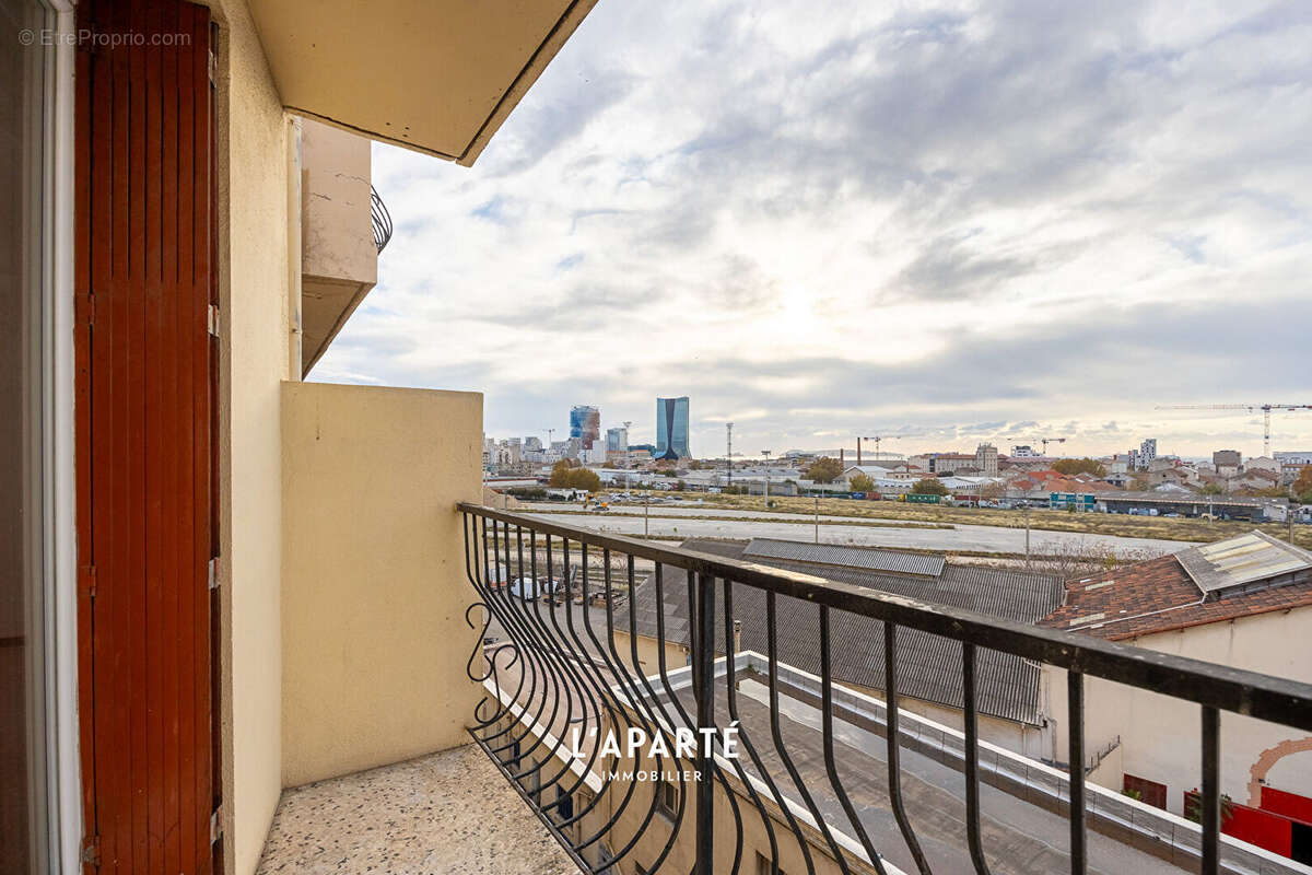 Appartement à MARSEILLE-14E