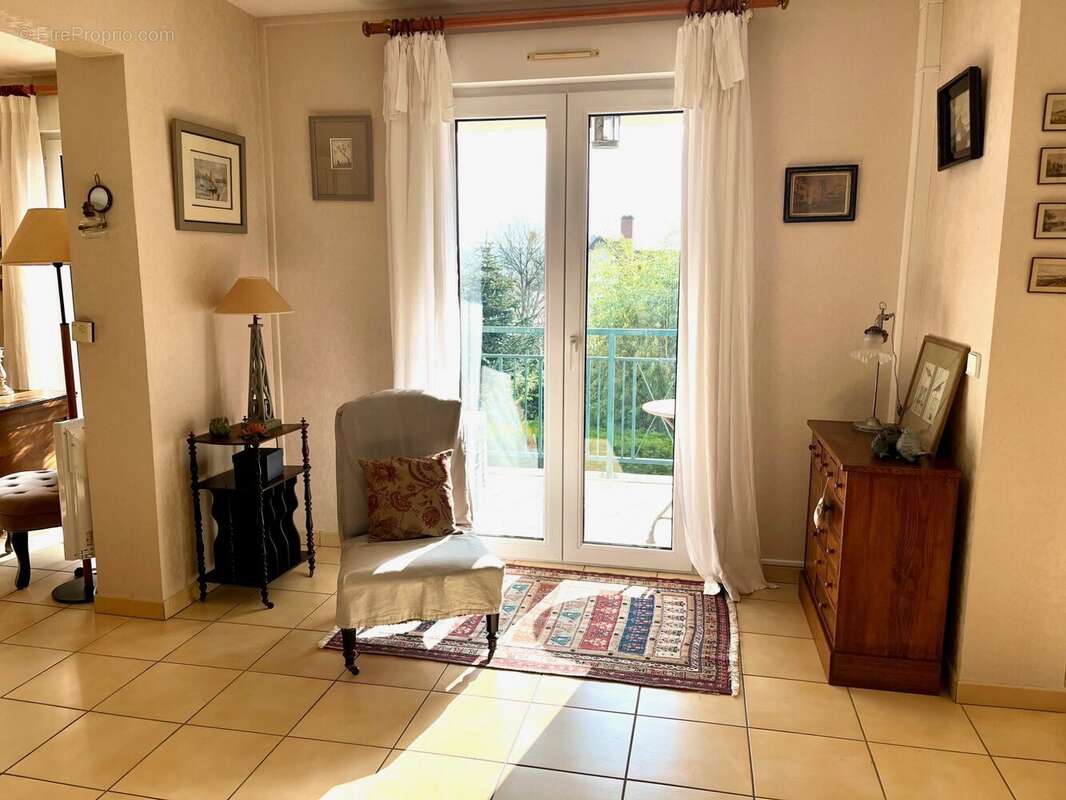Appartement à AVON