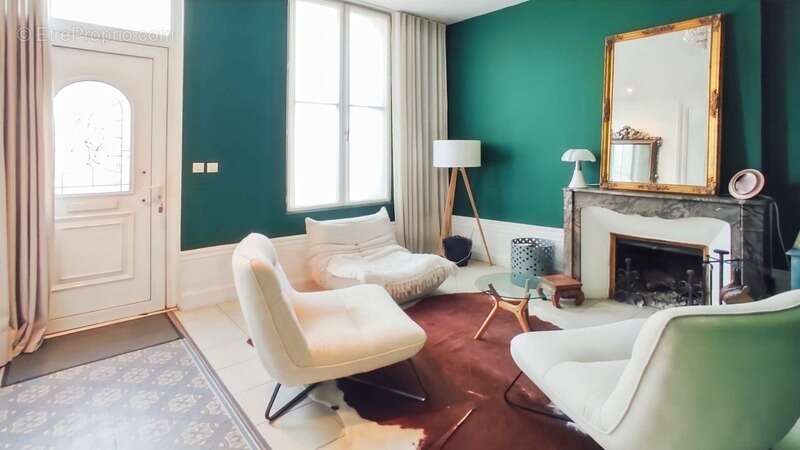 Maison à CHATELLERAULT