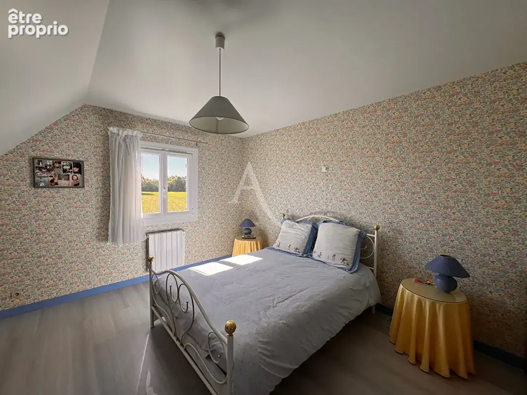 Maison Fourdrinoy 9 pièce(s) 185 m2 - photo 5