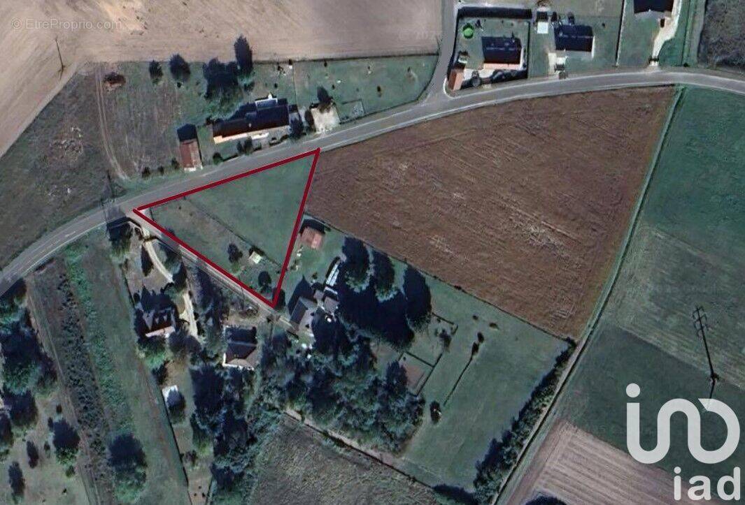 Photo 1 - Terrain à BILLY