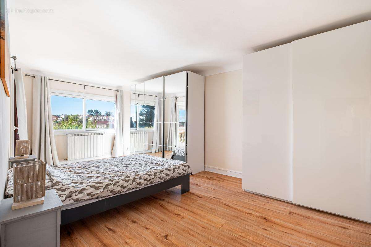 Maison à PEYMEINADE