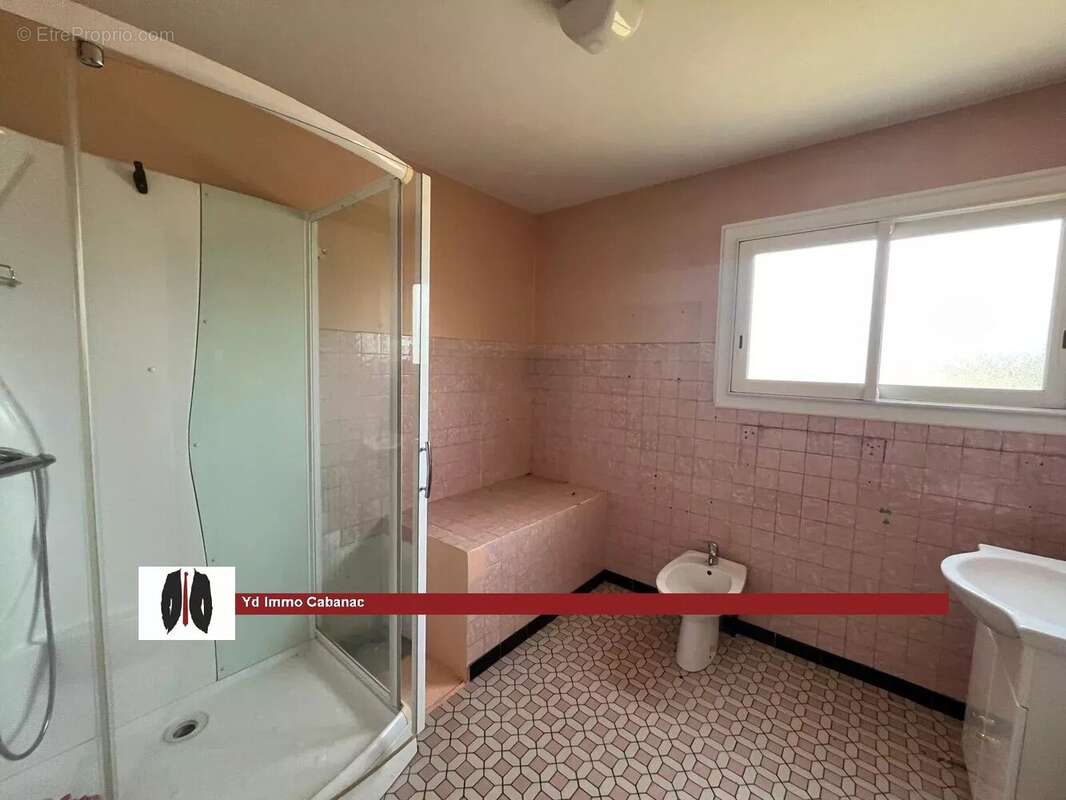 Maison à CABANAC-ET-VILLAGRAINS