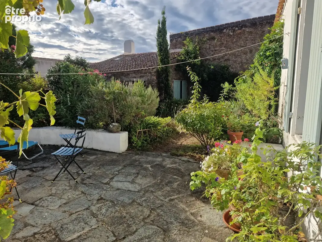 Charmante maison ancienne à Saint Sauveur - photo 3