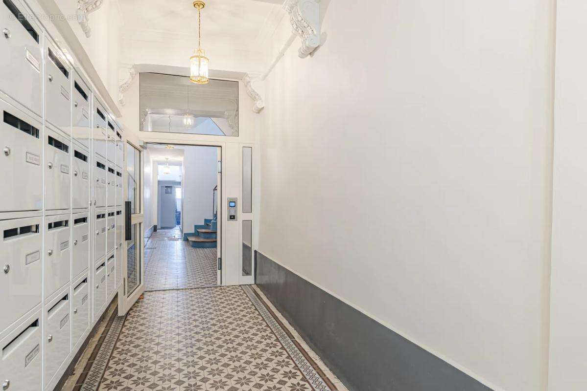 Appartement à PARIS-3E