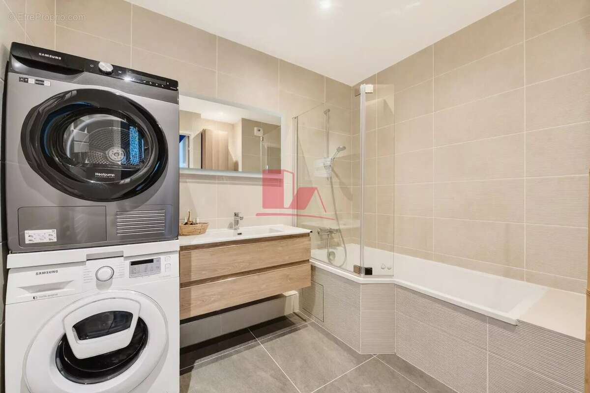 Appartement à ISSY-LES-MOULINEAUX