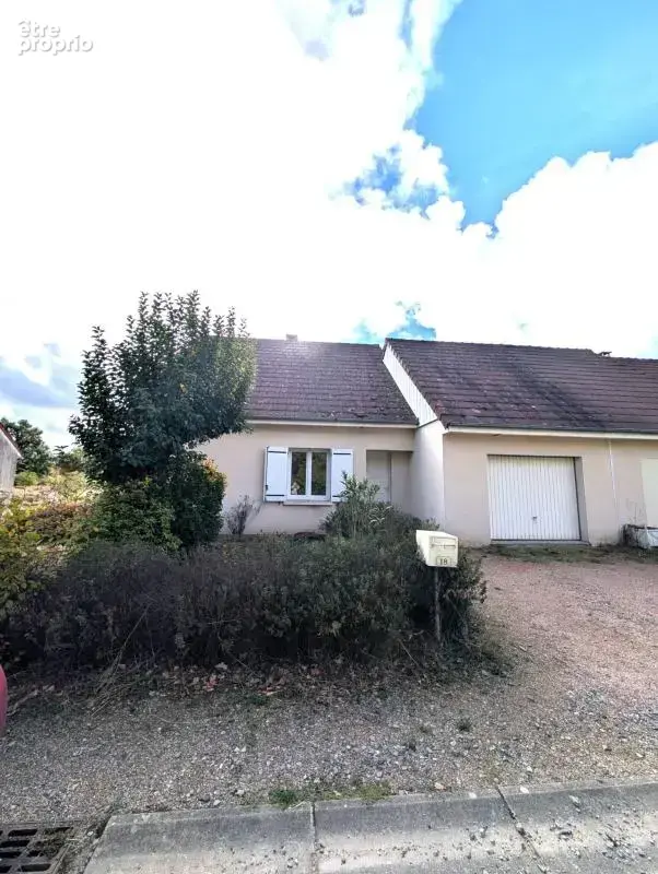 Maison à CHAPEAU