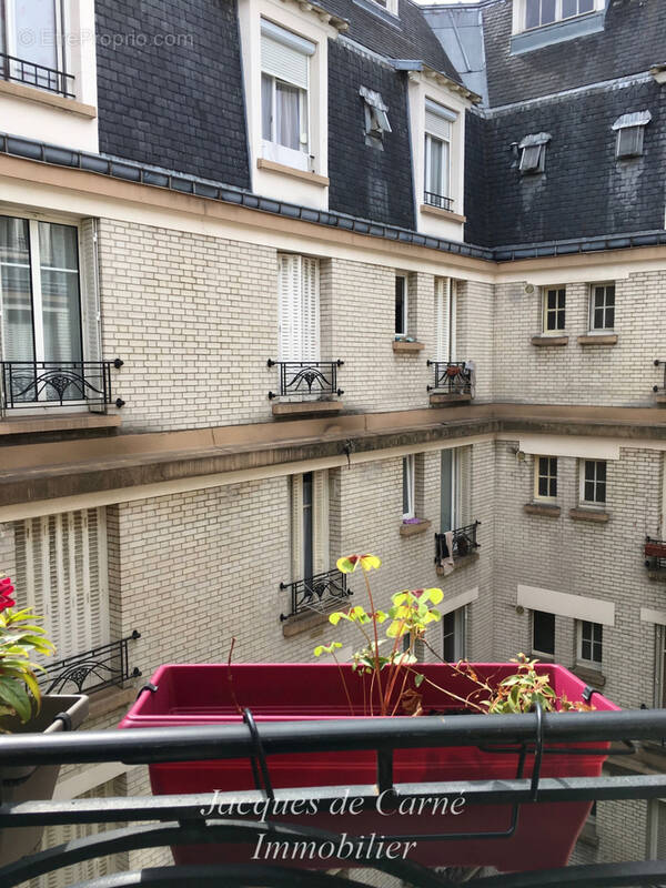 Appartement à PARIS-5E