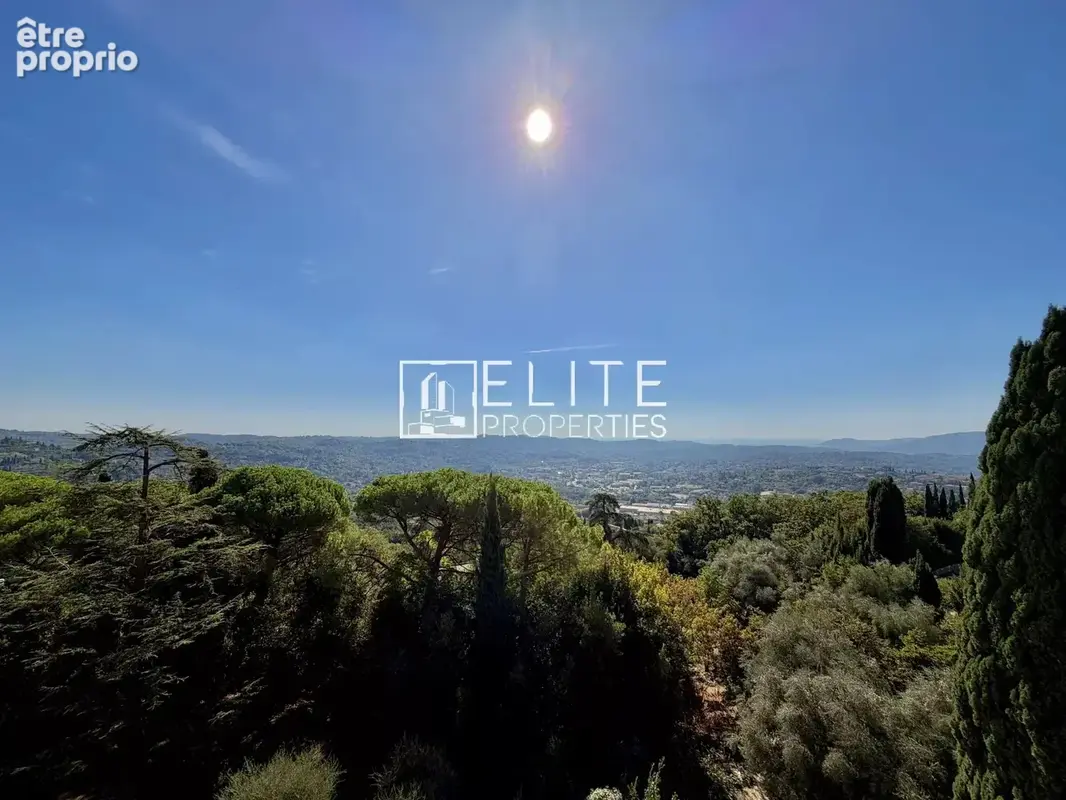 Toit-terrasse 4 pièces  de 139 m² entièrement rénové avec vue panoramique Mer, Montagne, ville – Grasse - photo 12