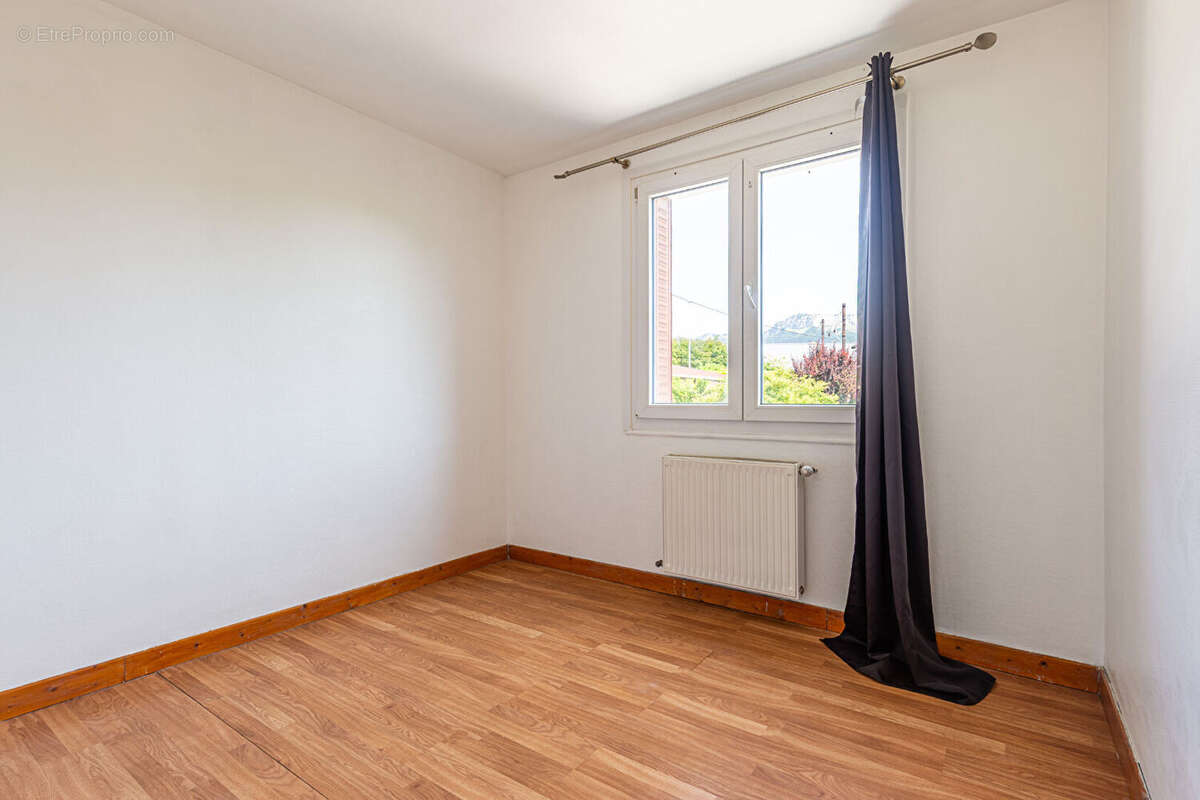 Agence immobiliere laforet - exclusivite - "mirabilis" - annecy / pringy - appartement t3 de 54.69m² - loggia - balcon - cave -  - photo 6