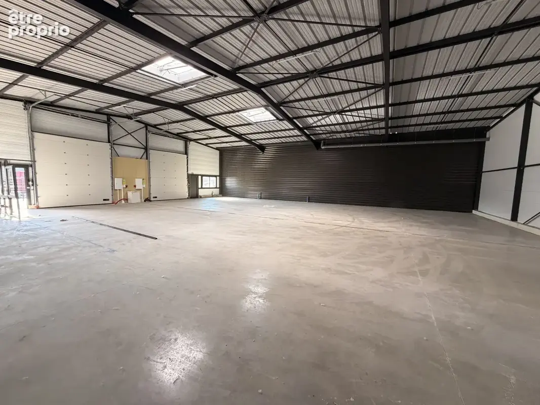 Commerce 415 m² à vendre à Saint-Andre-De-Bage (01380) - photo 4