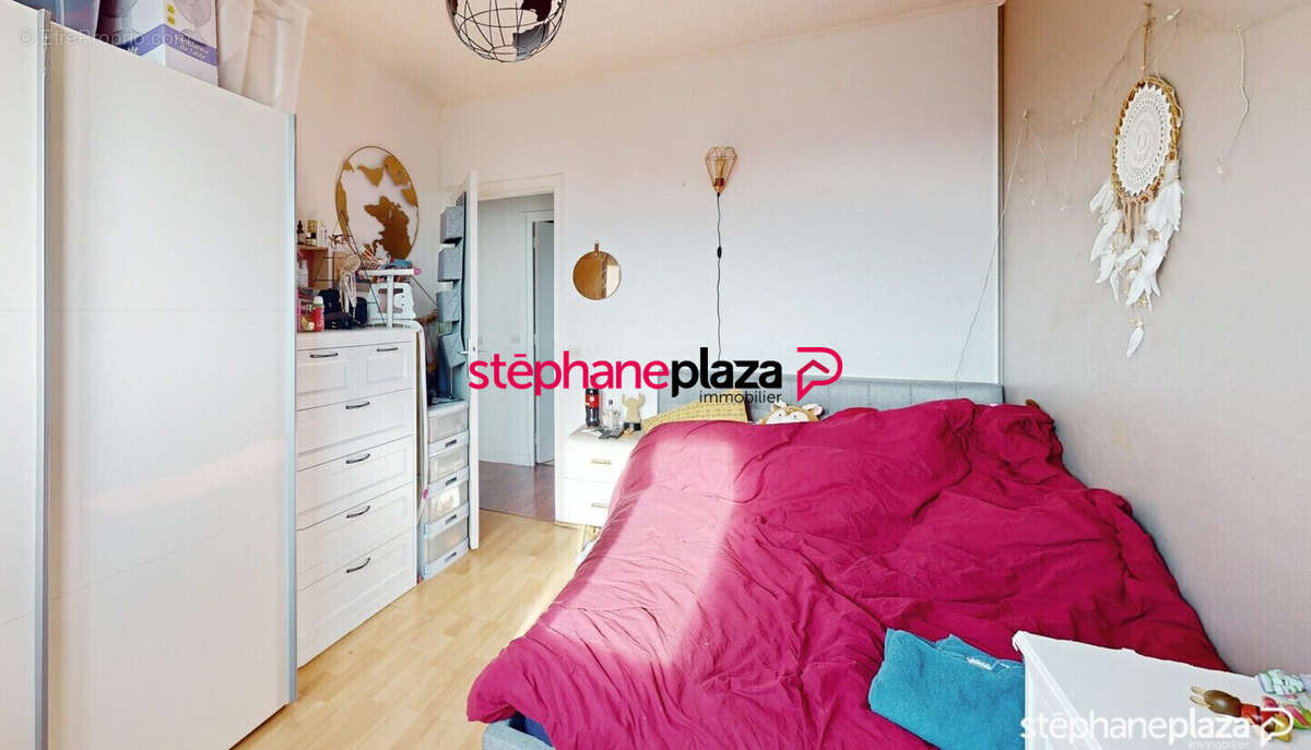 Appartement à HOUILLES