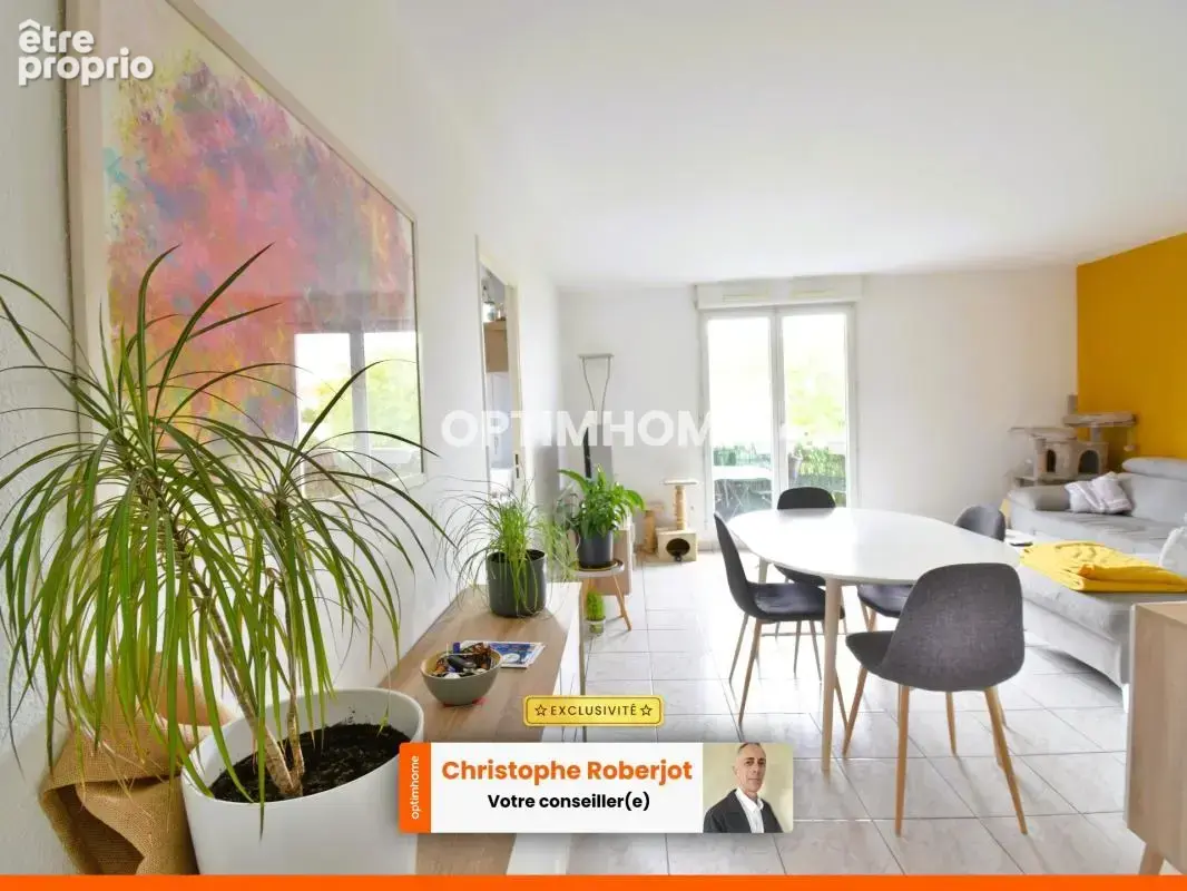 Joli appartement avec balcon et parking dans petite copropriété au pied de tous les commerces et transports de Châtenoy le royal - photo 2