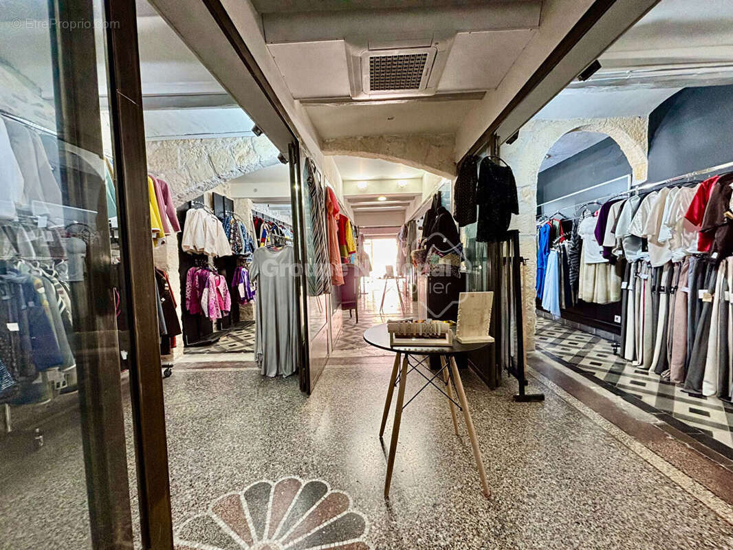 Appartement à AIGUES-MORTES