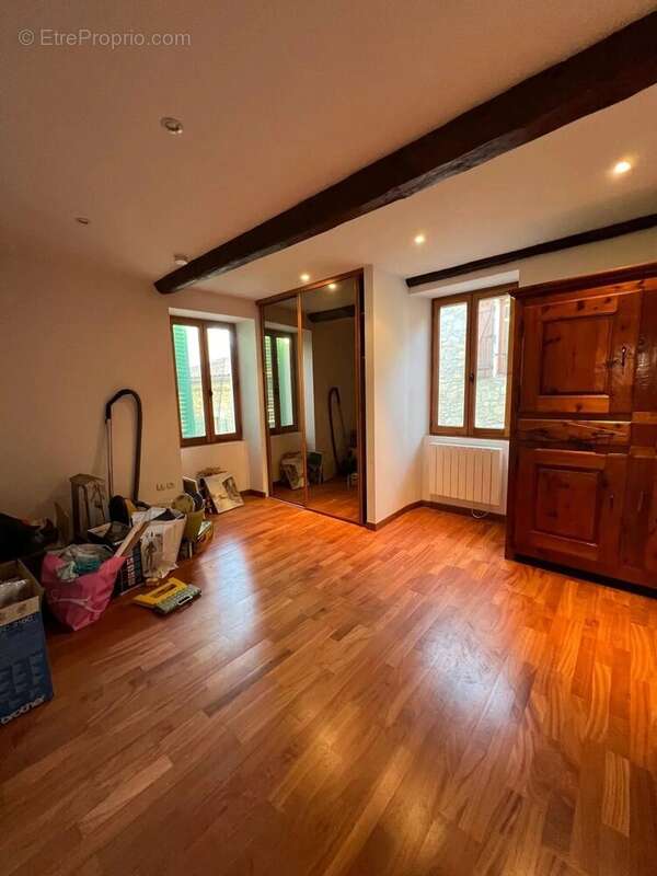 Maison à SAINT-MARTIN-DU-VAR