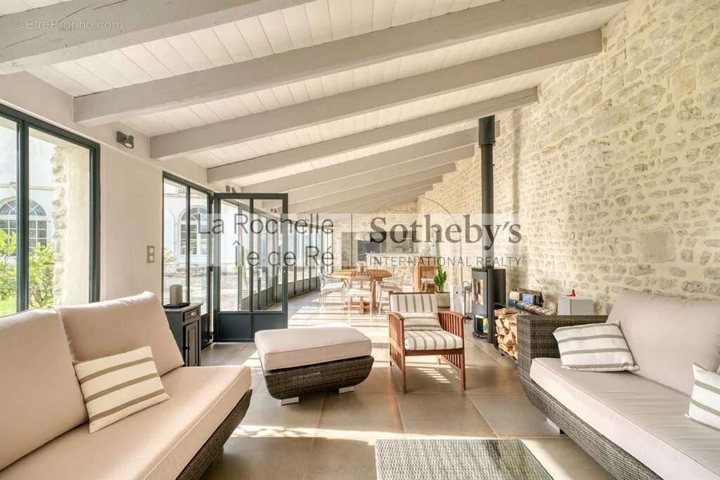 Magnifique propriété entièrement rénovée. - photo 12