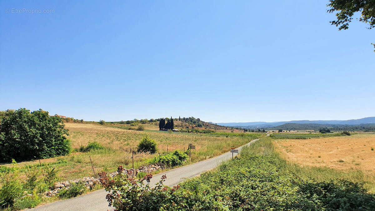 Terrain à bâtir viabilisé de 698m2 - photo 17