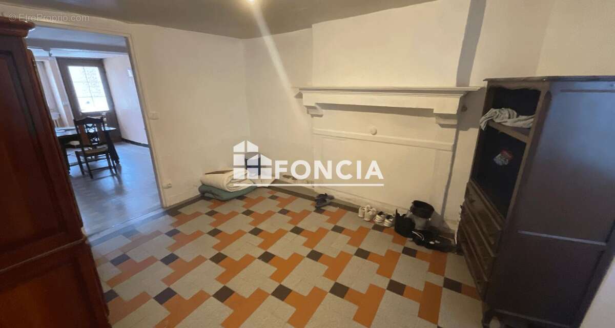 Maison à SILLE-LE-GUILLAUME