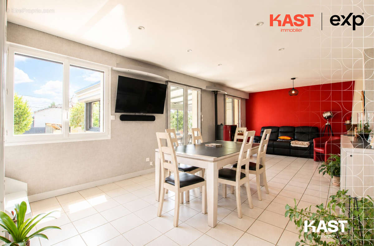 Maison 112 m² à Saint-Didier  - photo 2
