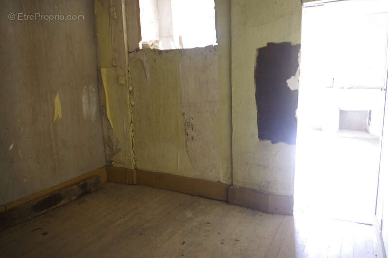 Maison à VIC-FEZENSAC