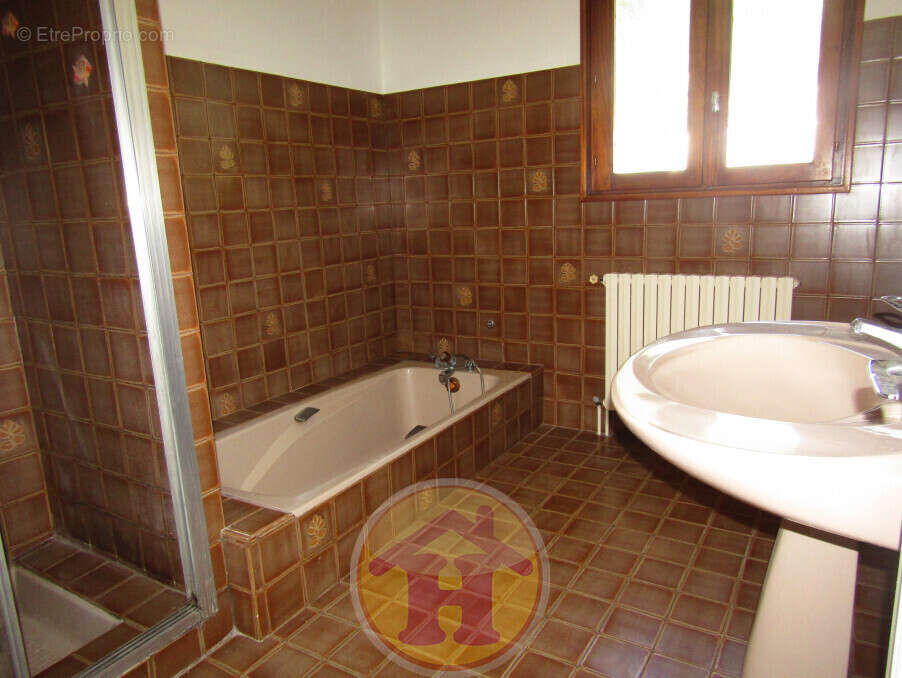 Maison à SAINT-VICTURNIEN