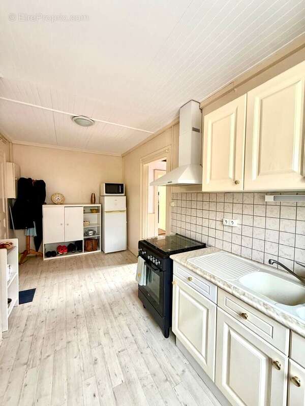Appartement 61 m² à Villers-Le-Lac  - photo 8