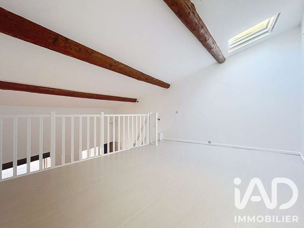 Maison 46 m² à Lambesc  - photo 5
