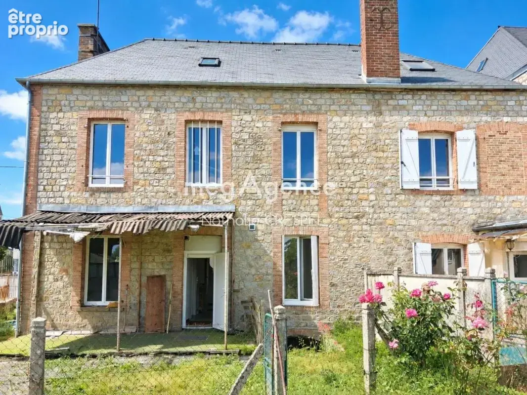Maison à LA CHAPELLE-D'ANDAINE