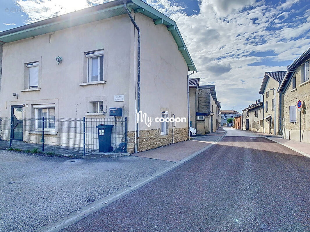 Maison à CHATEAU-GAILLARD