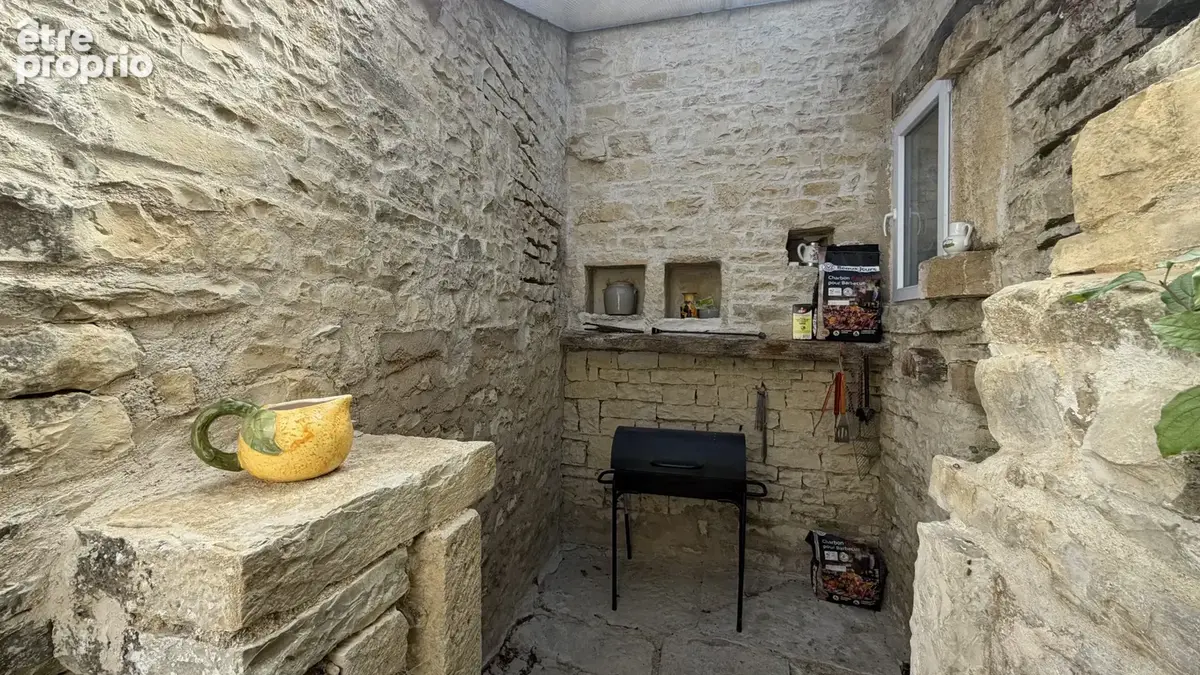 Maison avec activité de gîte   Dépendances et terrain clos - photo 13