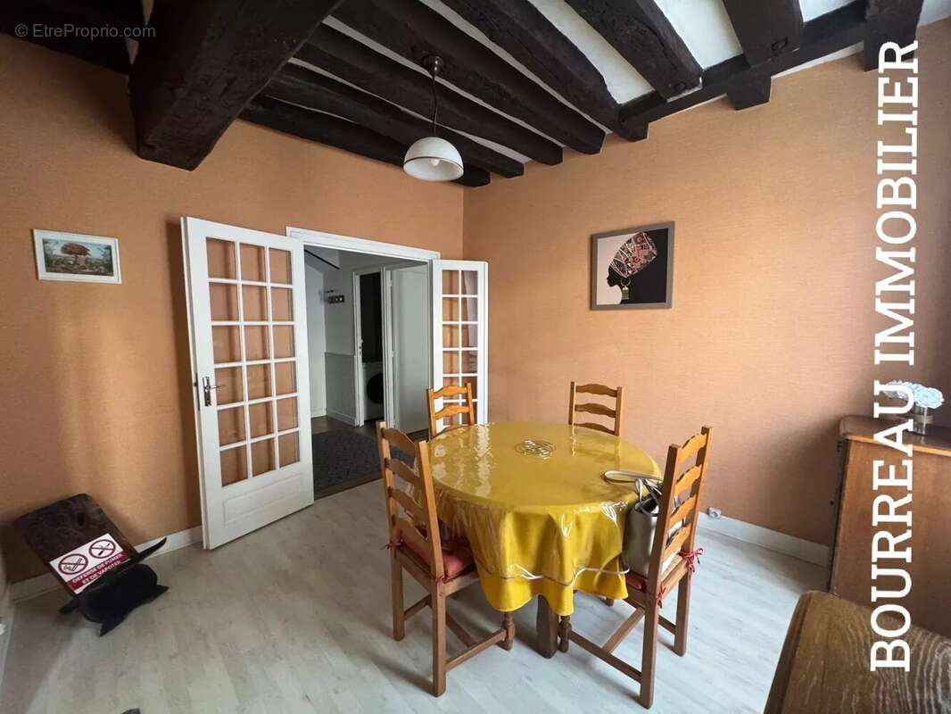 Maison à JOIGNY