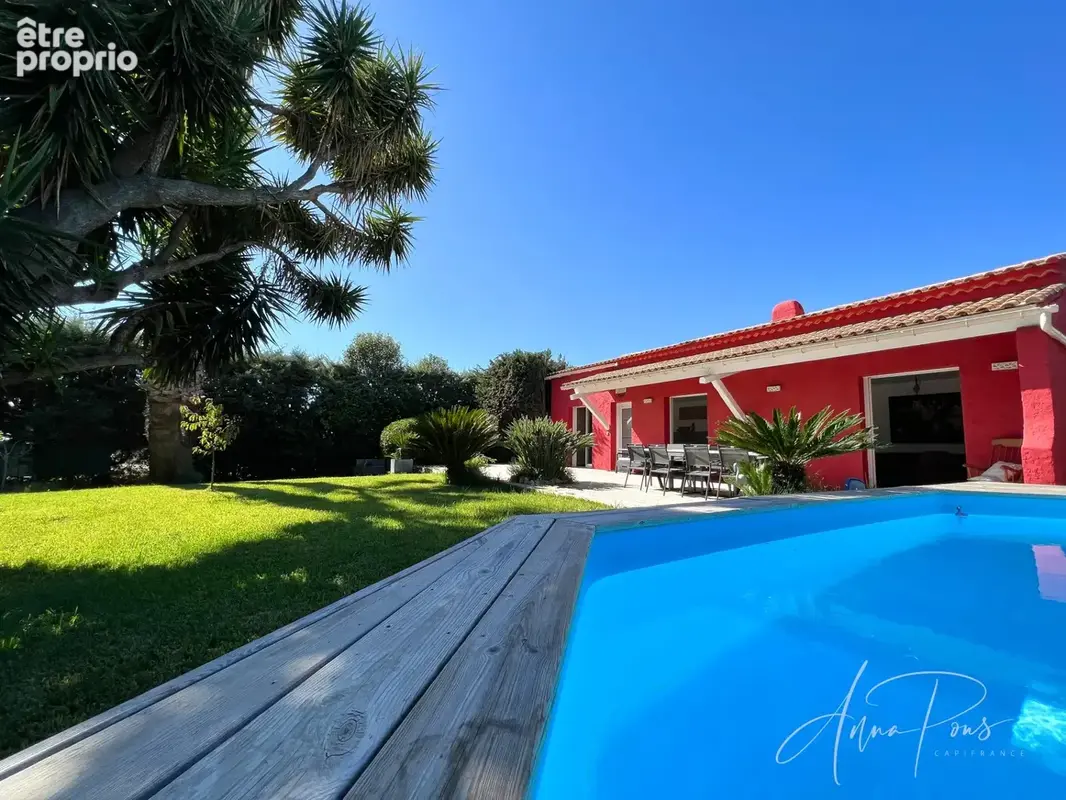 Dpt Var (83), à vendre HYERES Villa sans vis à vis- 1000m² de terrain - 3 chambres  - piscine - jardin - GARAGE - photo 66