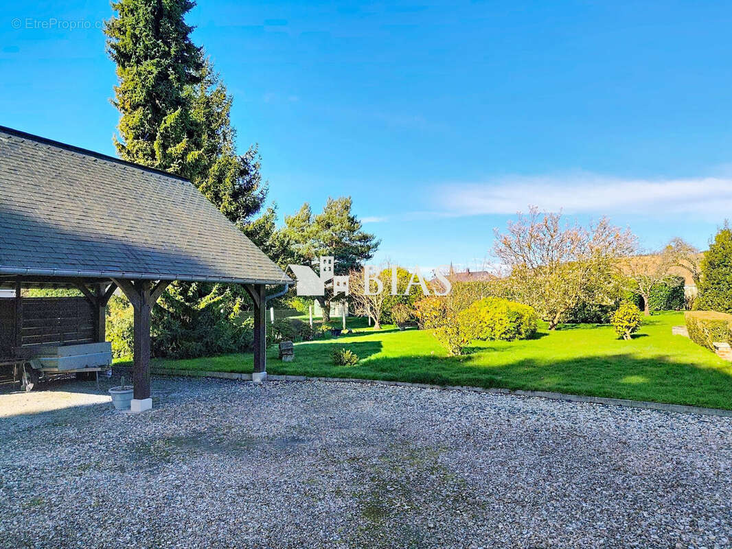 charreterie vers jardin - Maison à APPEVILLE-ANNEBAULT
