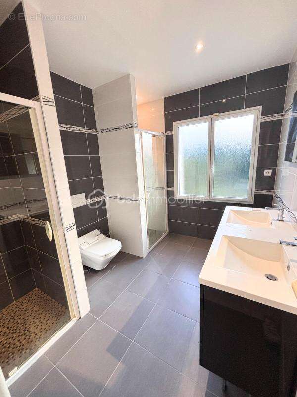 Maison à LE PIAN-MEDOC