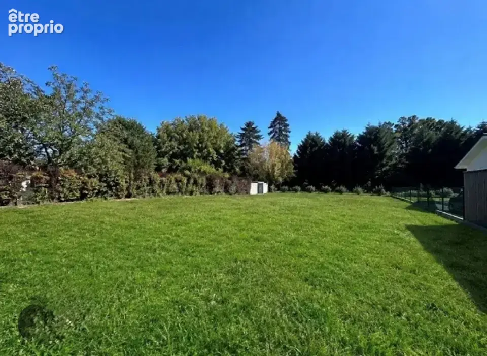 Terrain à NOISY-LE-GRAND
