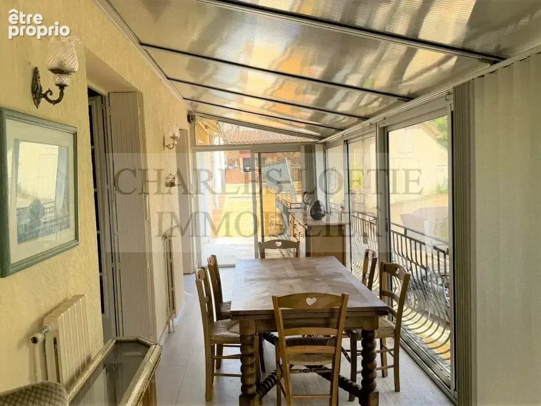 Ensemble immobilier situé à 5 minutes d'un village en Bouriane avec tous commerces - photo 14